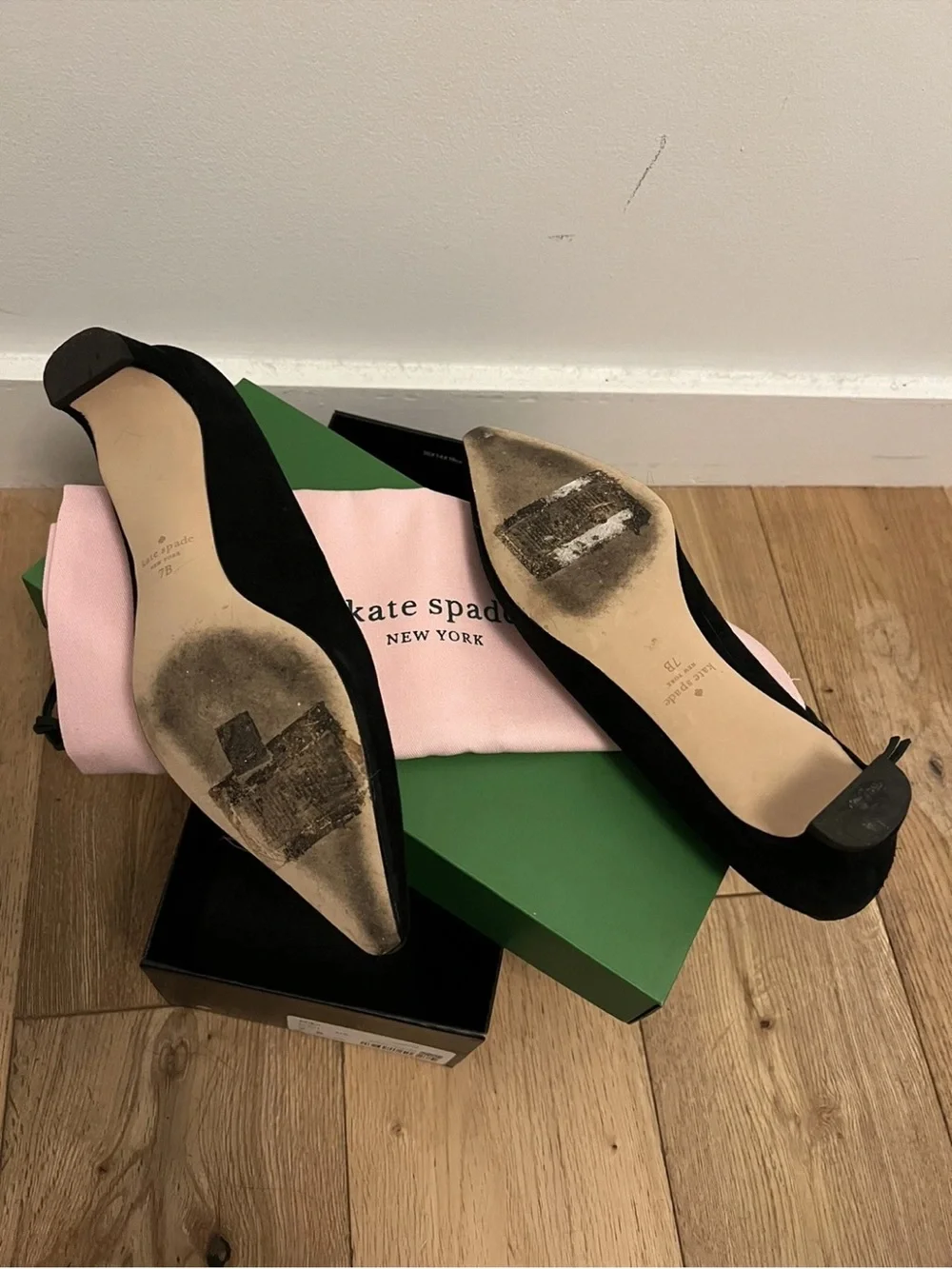 Kate Spade Black Suede Miko Size 7 Kitten Heel